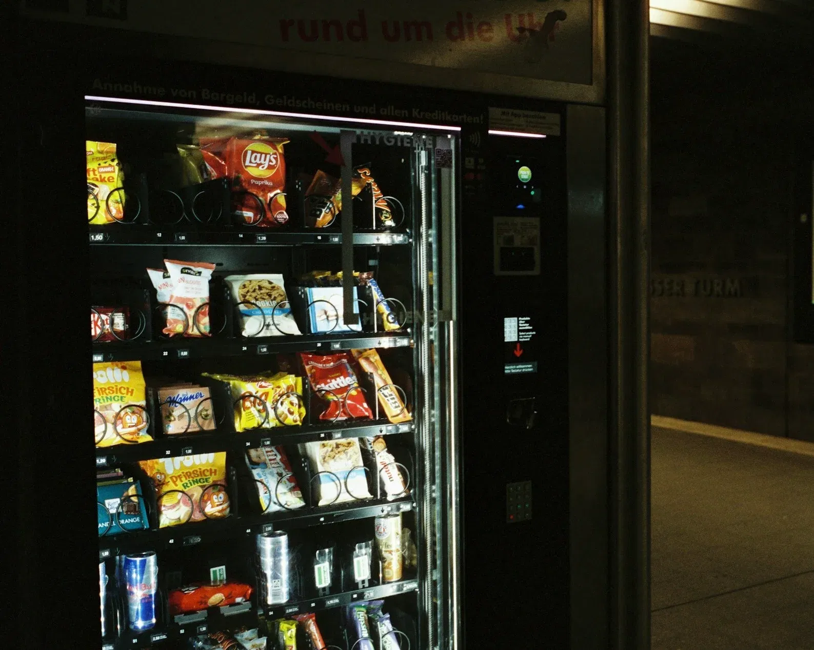 Ansicht auf einen Verkaufsautomaten