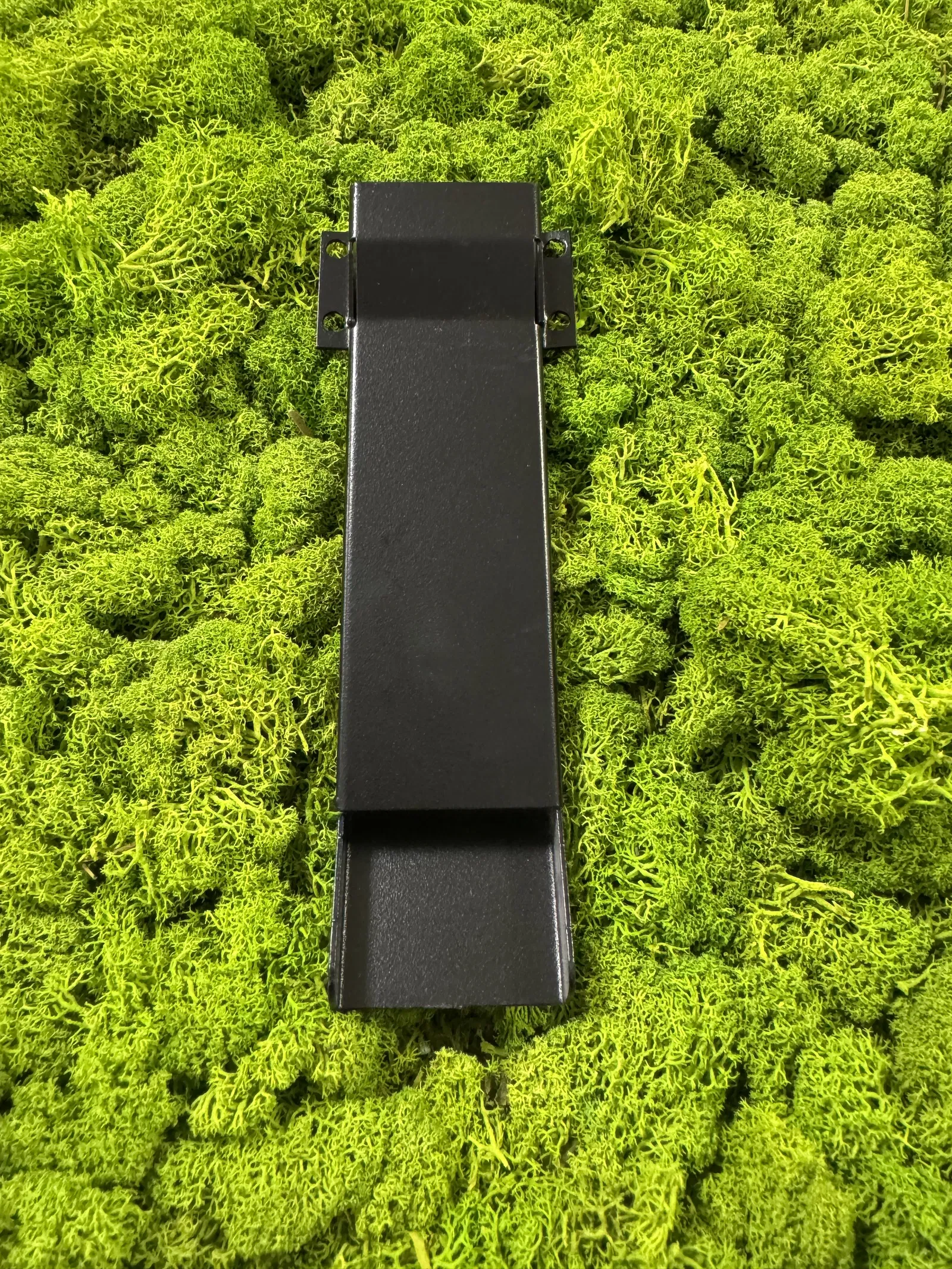 Münzrutsche für überschüssiges Wechselgeld aus Metall