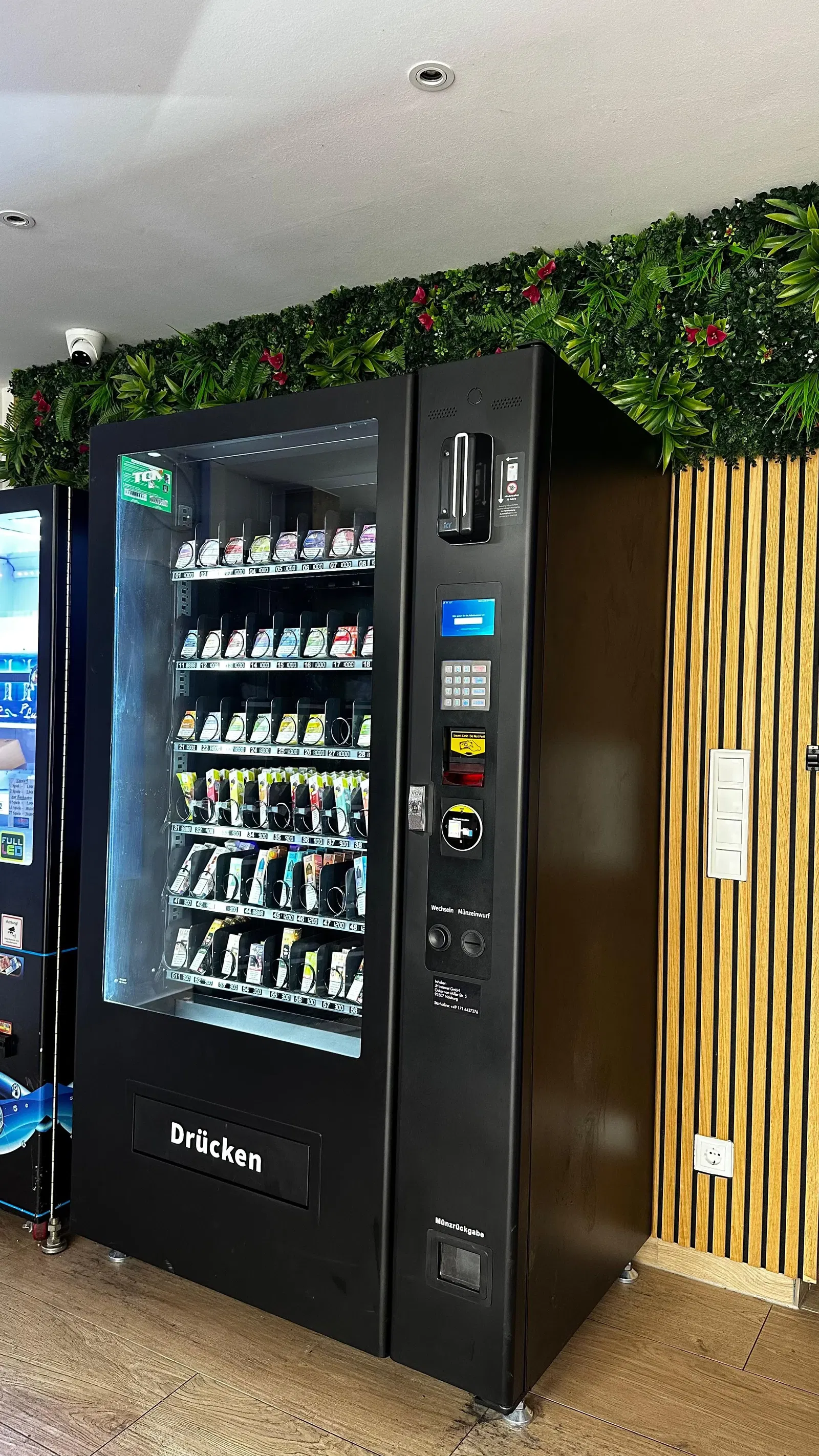 Vapeautomat mit kl. Display