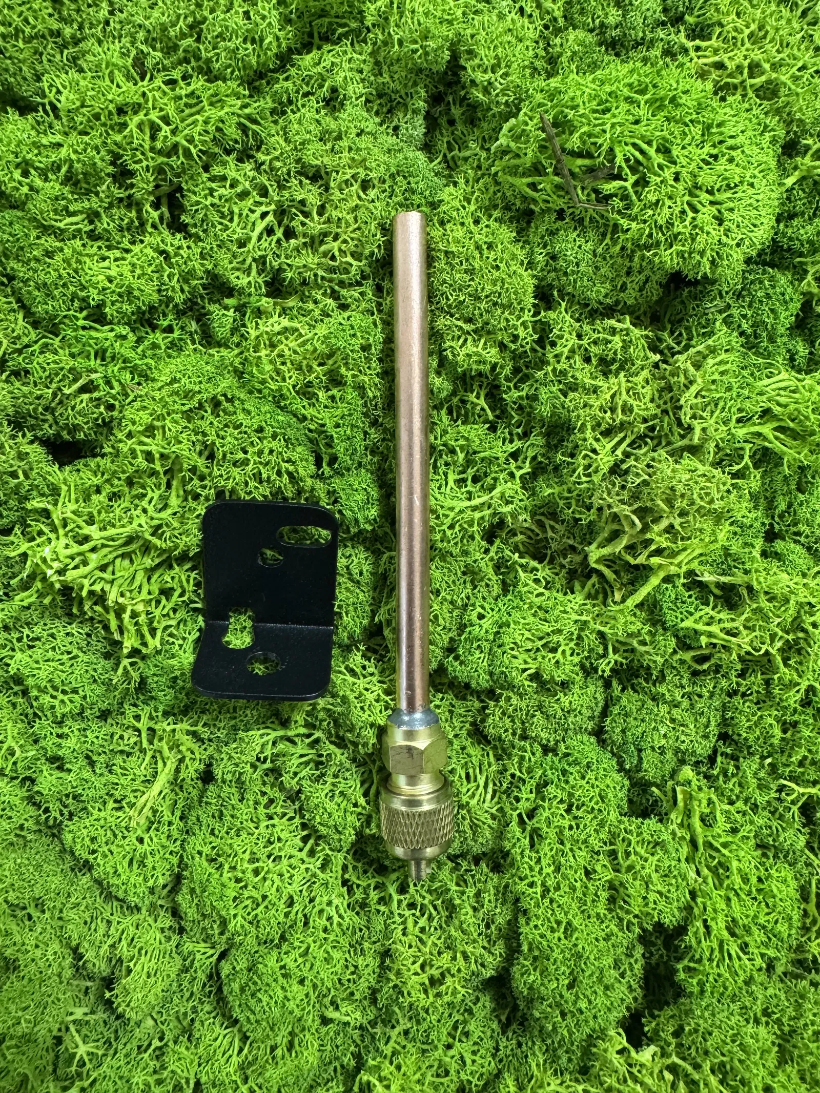 Kupfer-Kompressorleitung mit Halterung für Verkaufsautomaten